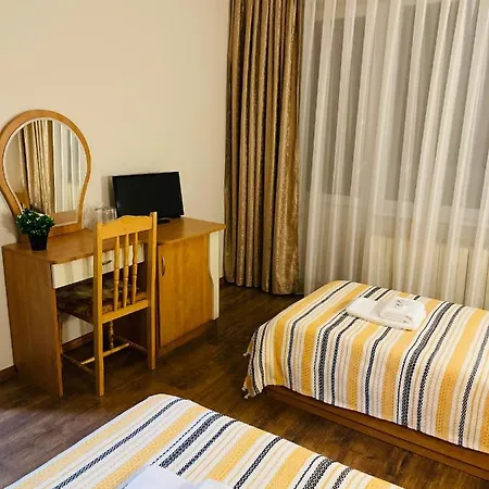 лагуна Hotel Dospat