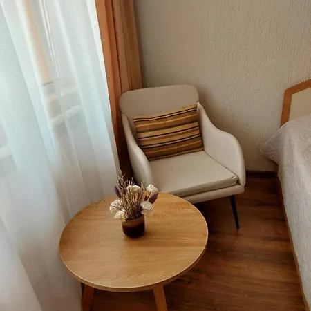 Hotel лагуна 2*