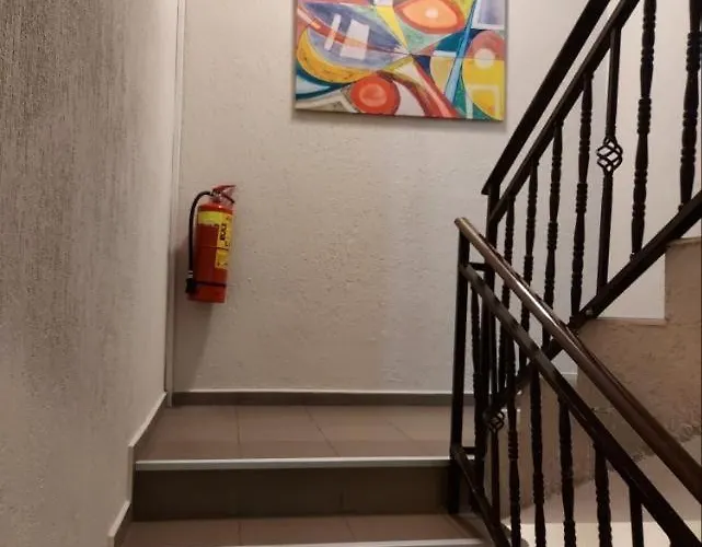 лагуна Hotel 2*